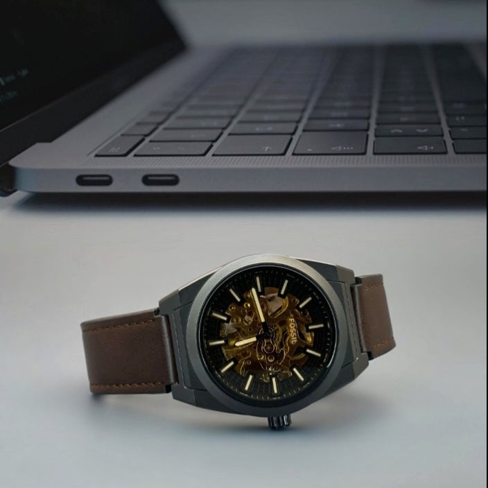 AUTOMATIC LEATHER STRAP MEN'S WATCH