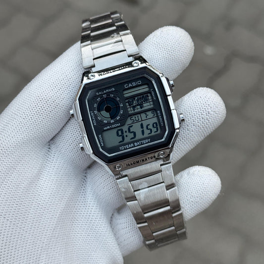 WORLD TIME ILLUMINATOR STAINLESS STEEL WATCH